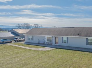 105 Wagon Wheel Trl, Chuckey, TN 37641