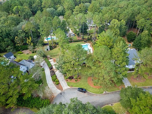 2nd image of 4620 Rain Wood Cir