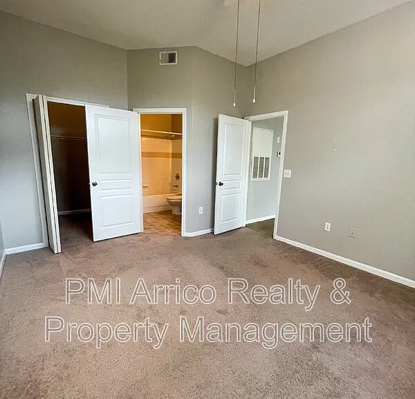 17112 Carrington Park Dr #924 — Photo 10