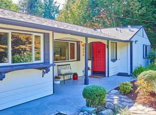 16656 Marine View Dr SW, Seattle, WA 98166