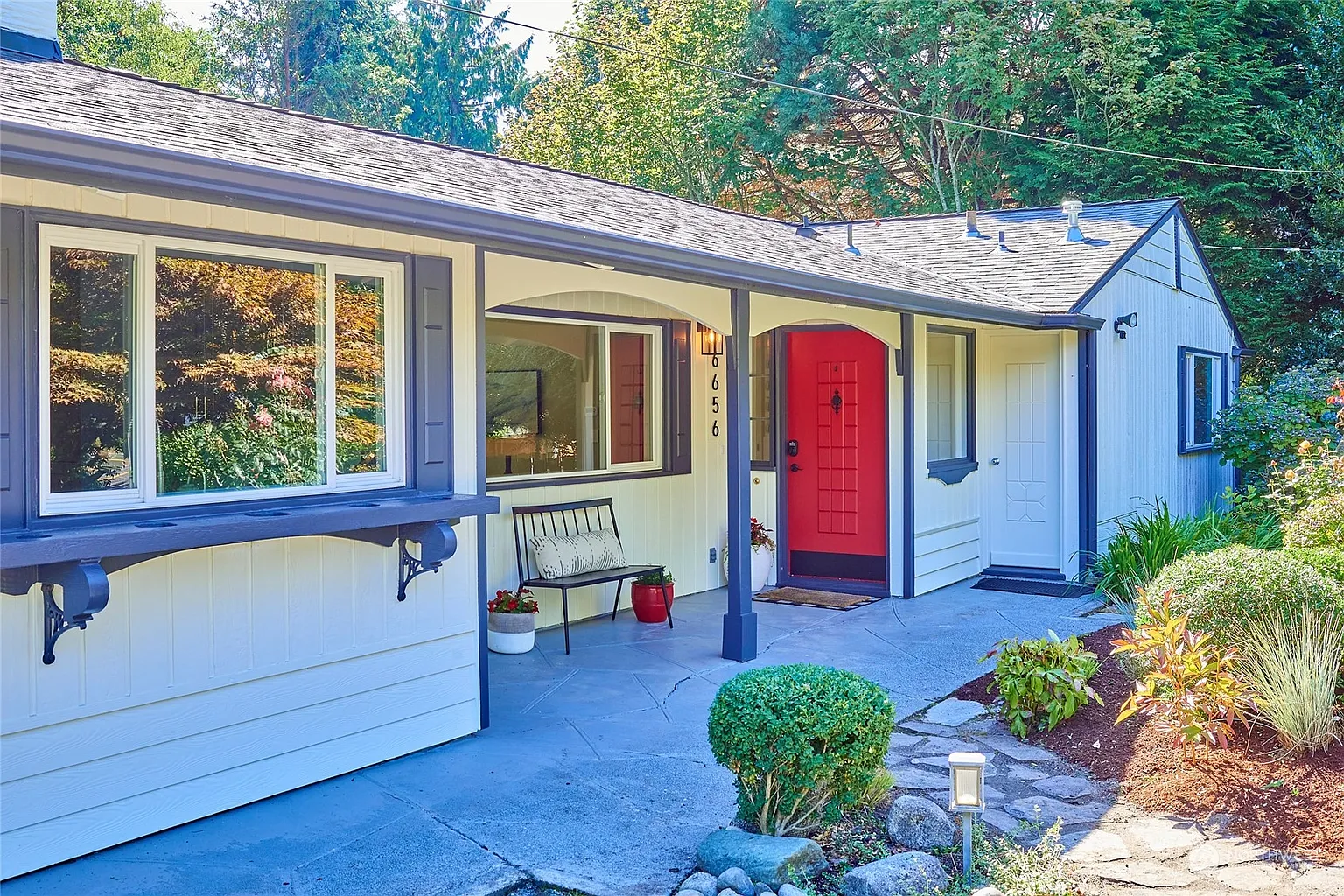 16656 Marine View Drive SW photo 1