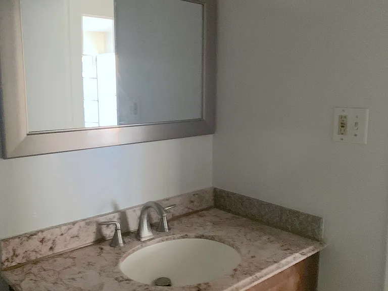 603 N New Hampshire Ave #20 — Photo 13