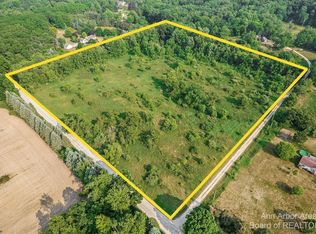 5000 Tripp Rd, Tipton, MI 49287