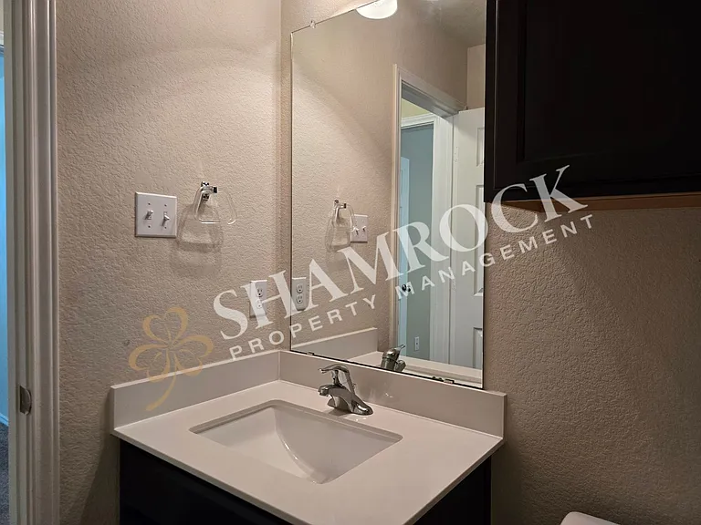 3208 Jackal Dr — Photo 13