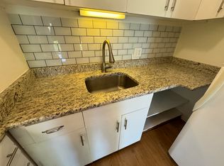 417 6th St #7, Rochester, MI 48307