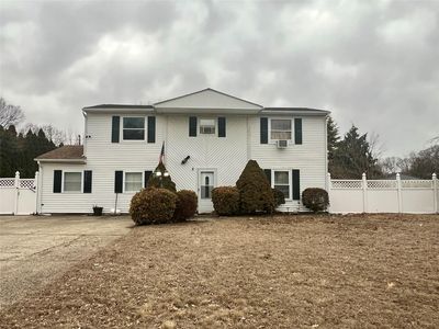 5 Marlin Road, Centereach, NY, 11720