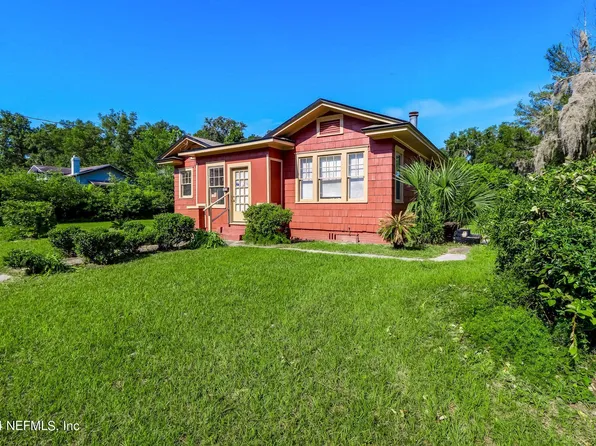 6982 OAKWOOD Street, Jacksonville, FL 32208