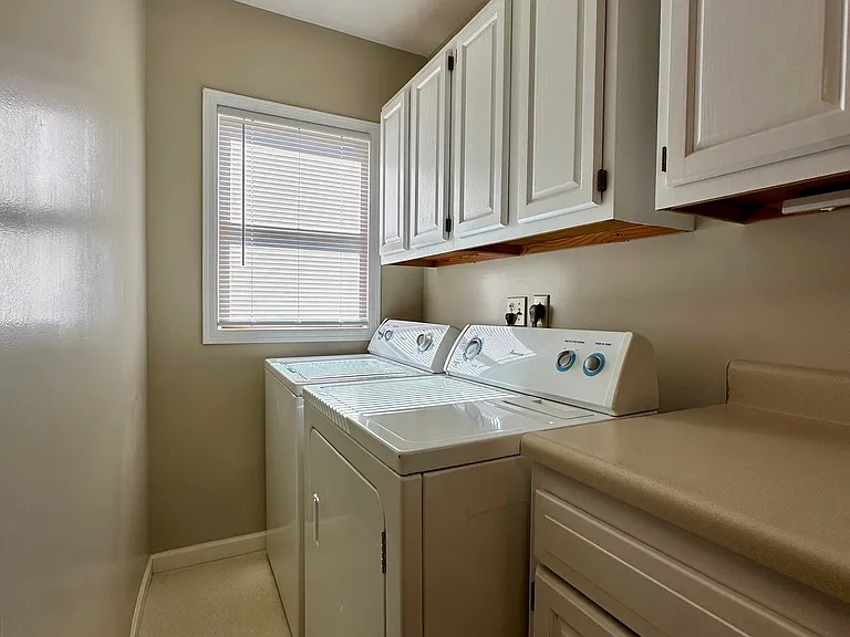 2944 Arbor St — Photo 17