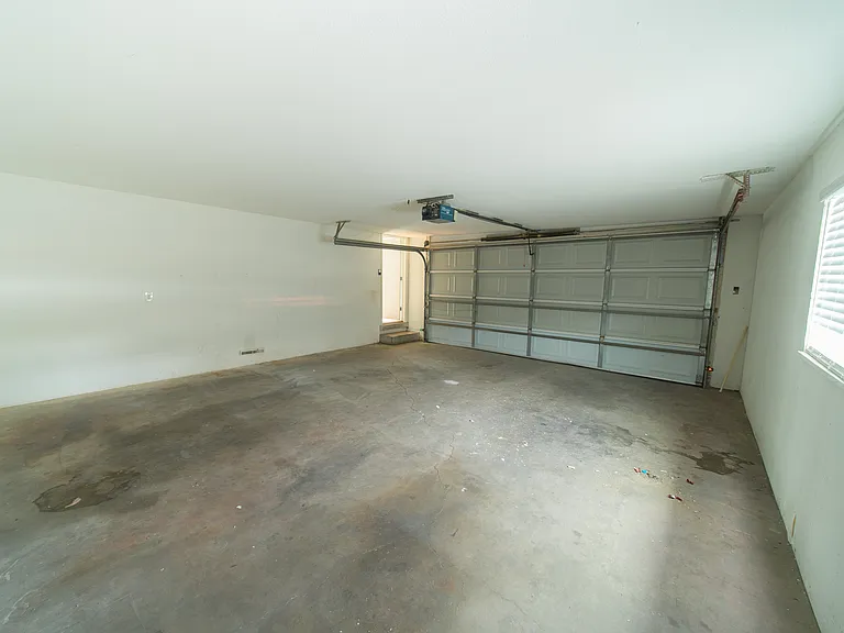 1401 Stuart St #1 — Photo 24