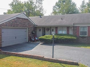 200 E 18th St, Benton, KY 42025