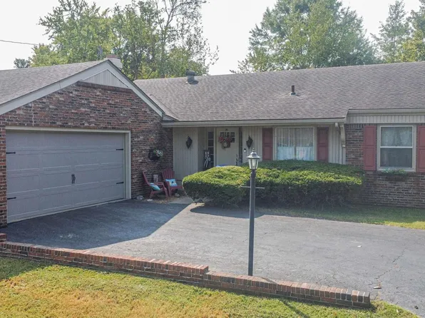 200 E 18th St, Benton, KY 42025