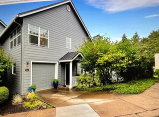 9521 NW Miller Hill Dr, Portland, OR 97229