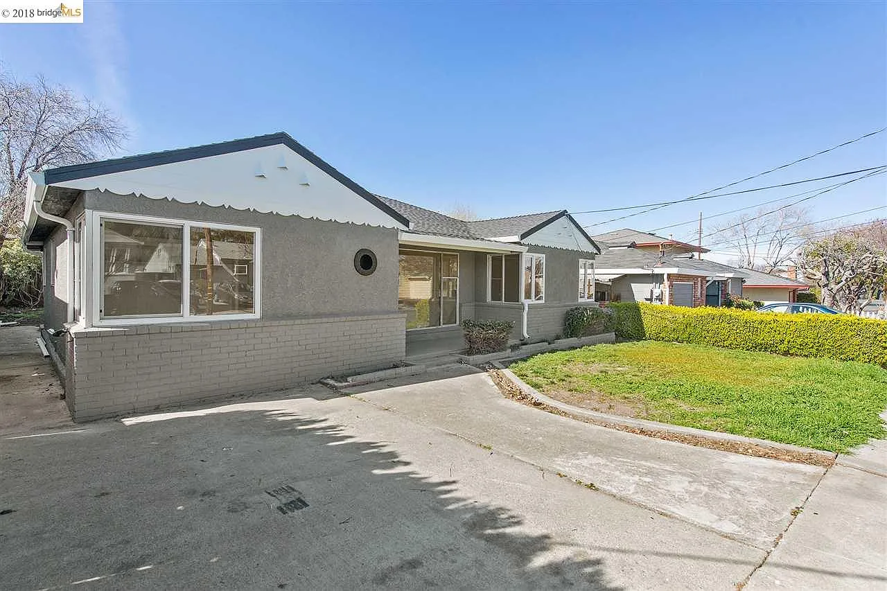 64 Ramona St photo 1