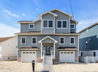 78 Harry Drive, Manahawkin, NJ 08050