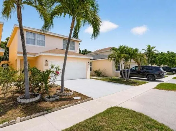 4131 Eastridge Cir, Pompano Beach, FL 33064