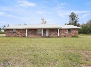 1559 Vickery Rd, Cottondale, FL 32431