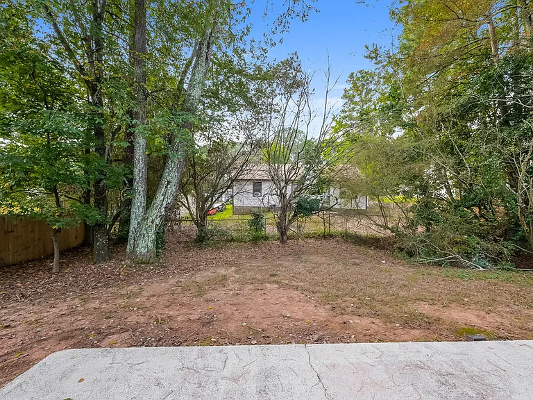 411 Cindy Dr SE — Photo 15