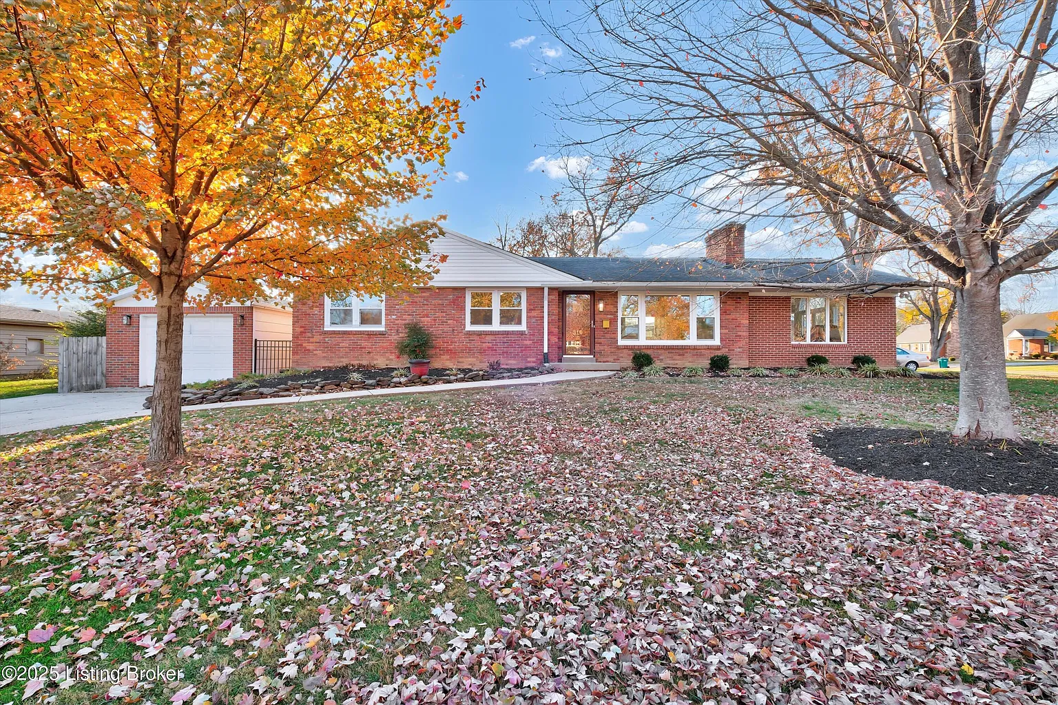 316 Short Rd photo 1