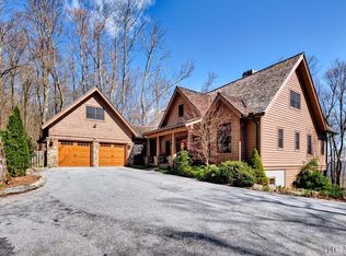 412 Windrush Trl, Cashiers, NC 28717