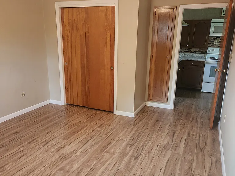 399 S Main St #2 — Photo 8