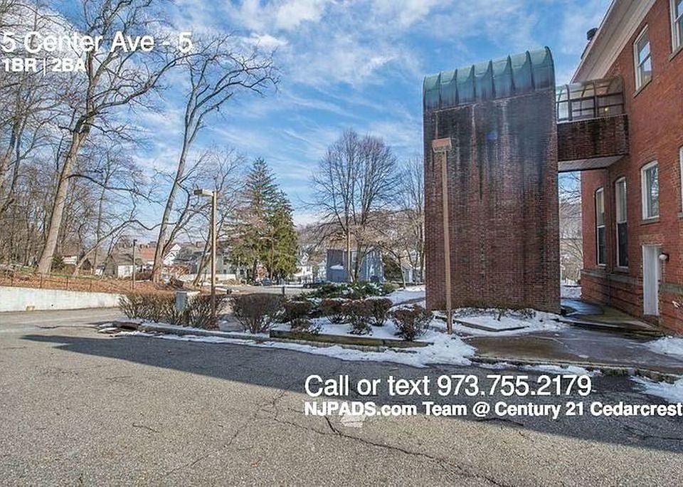 2nd image of 5 Center Ave APT 5