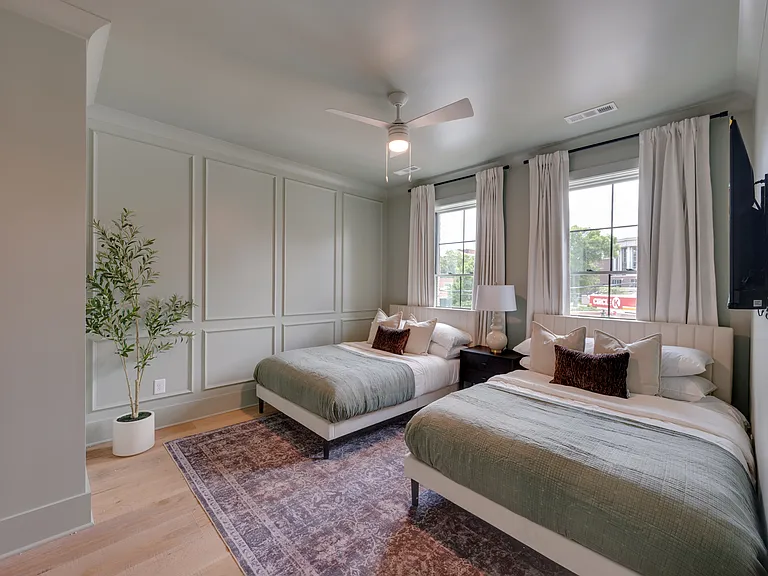1701 Portland Ave #B — Photo 11