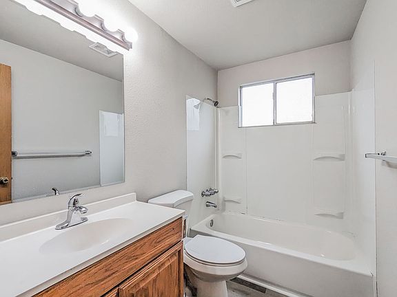 5th image of 130 W Gilman Ave #2