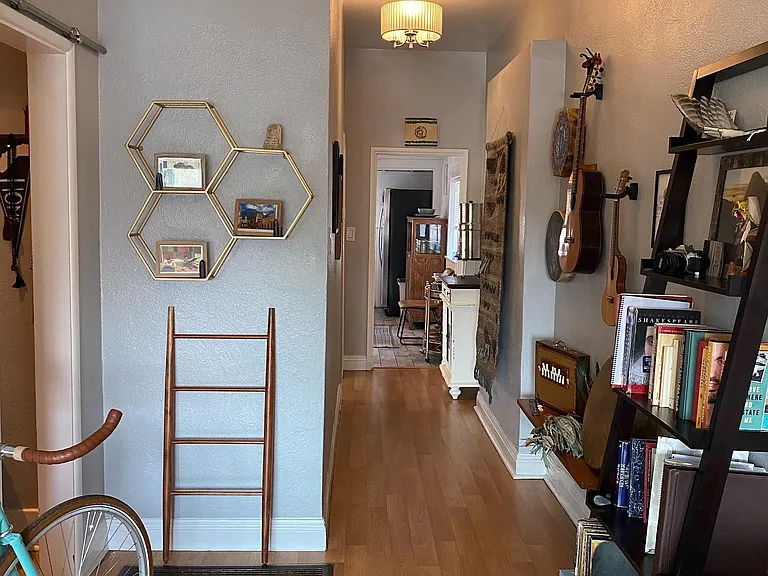 221 E Avenue 39 — Photo 6