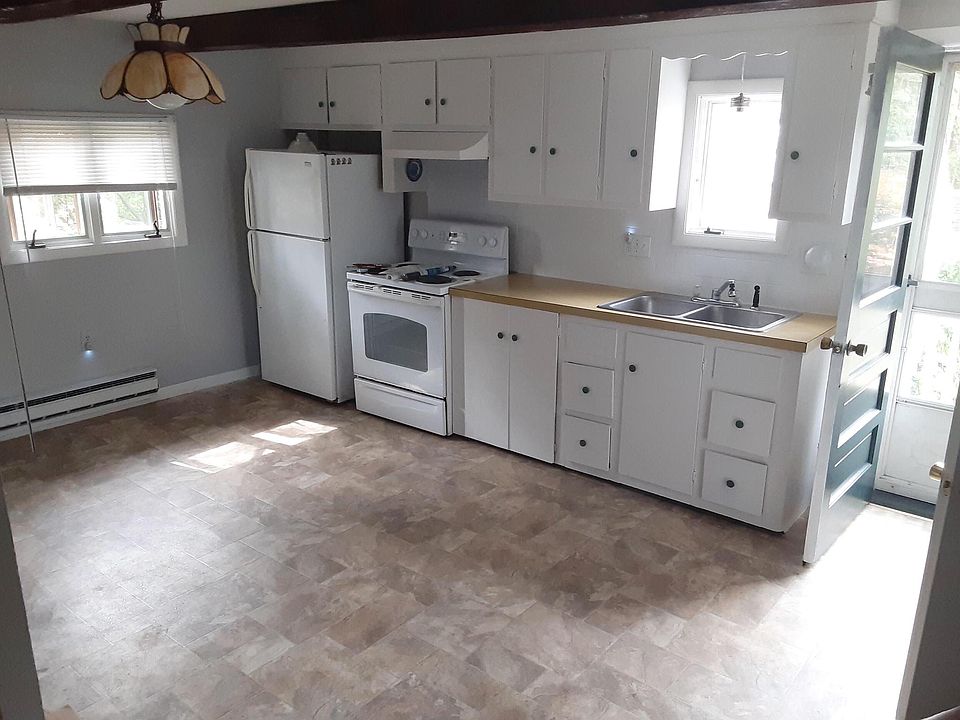 268 Prospect St, Woonsocket, RI 02895 Zillow