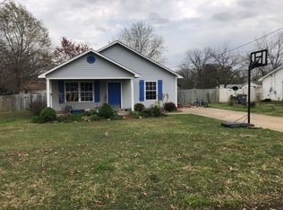 412 N Cherry St, Beebe, AR 72012