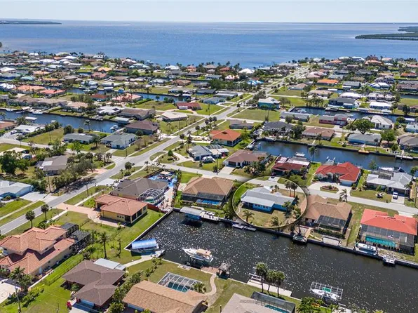 108 Peckham St SW, Pt Charlotte, FL 33952