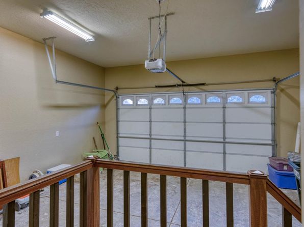 40722 Village Pass Ln, Shaver Lake, CA 93664
