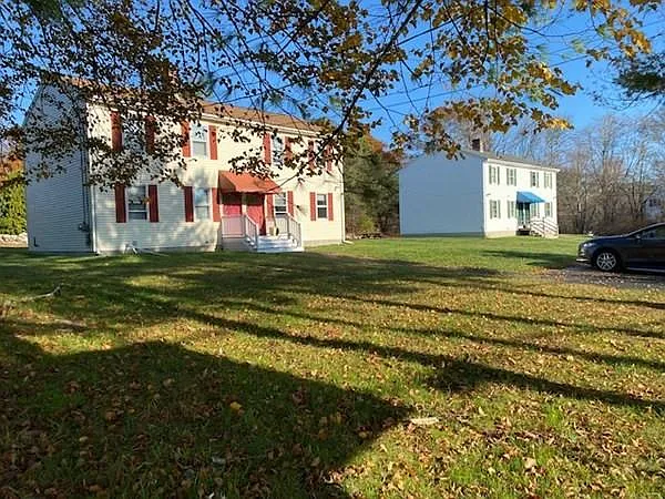 288 Duane Ave — Photo 20