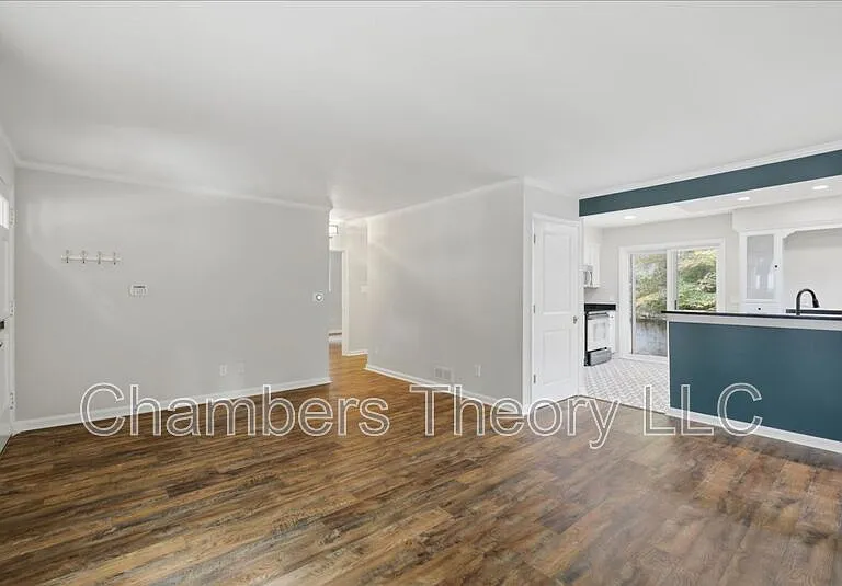 3635 Vacation Ln — Photo 9