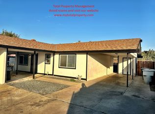 952-954 - South Linwood Apartments, Visalia, CA 93277