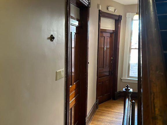3rd image of 115 S Potomac St #2