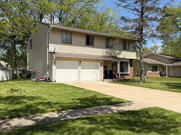 1064 Amherst Ln, University Park, IL 60484