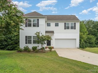 1936 Hamilton Forest Dr, Charlotte, NC 28216