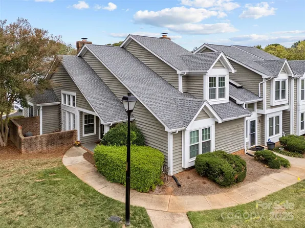 7255 Meeting St, Charlotte, NC 28210