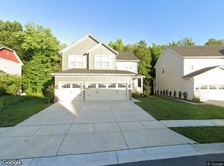 323 Daleview Dr, Glen Burnie, MD 21060