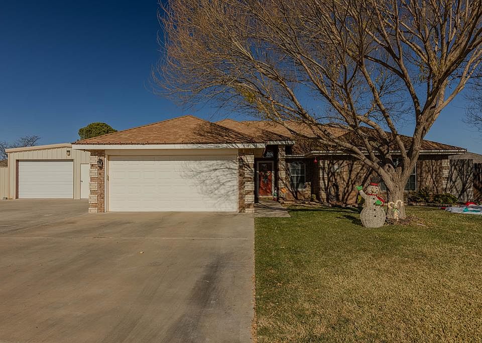 1st image of 24 Saint Marys Cir