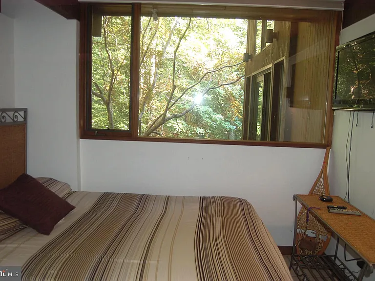 9728 Swift Creek Ct — Photo 62