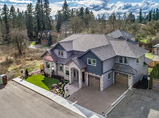 19481 SW Lorna Ln, Lake Oswego, OR 97035