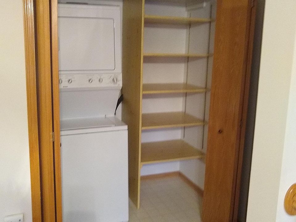 1st image of 459 Aqua Cir