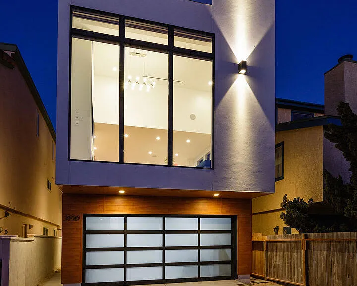 3920 Ocean Dr — Photo 31