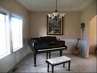4th image of 16013 N Woodcrest Ct