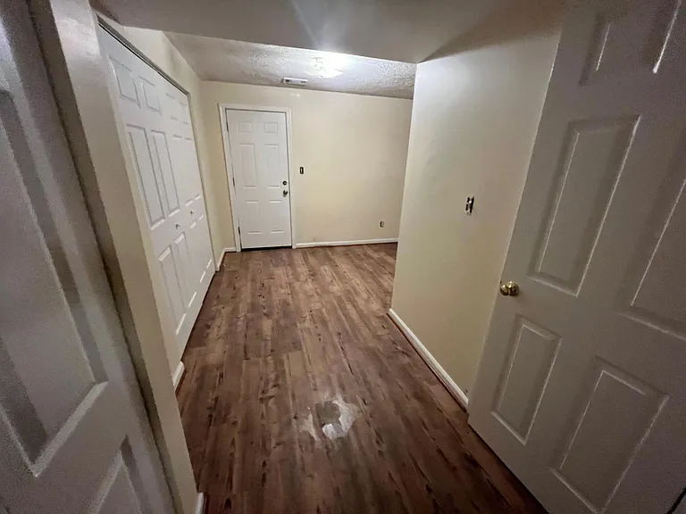 202 Virginia Ave — Photo 14