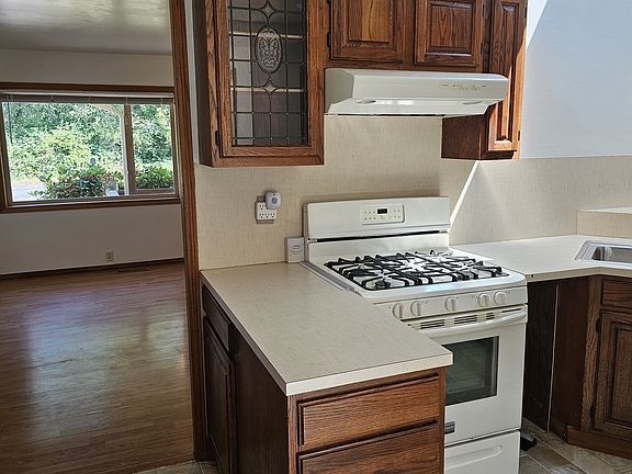 5th image of 11071 SE 242nd Ave