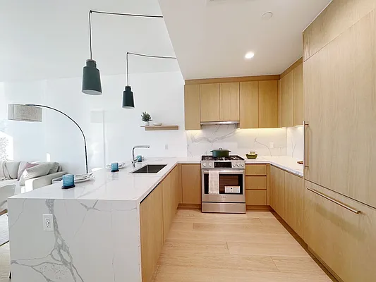 Sold by United Real Estate Fortune | media 8