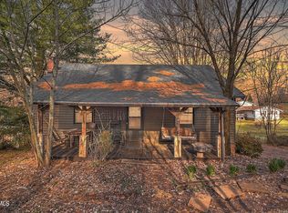 352 Stage Rd, Kingsport, TN 37664